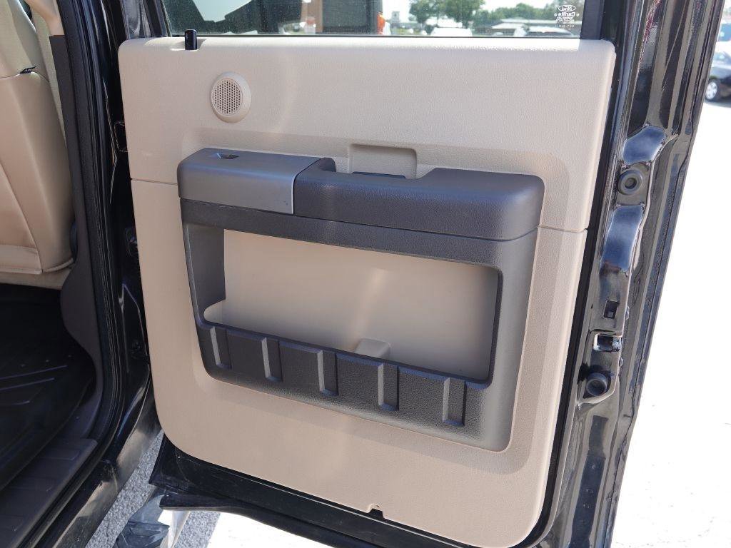 Used 2014 Ford F250 Lariat w/ Chrome Package AWD/4WD image 35