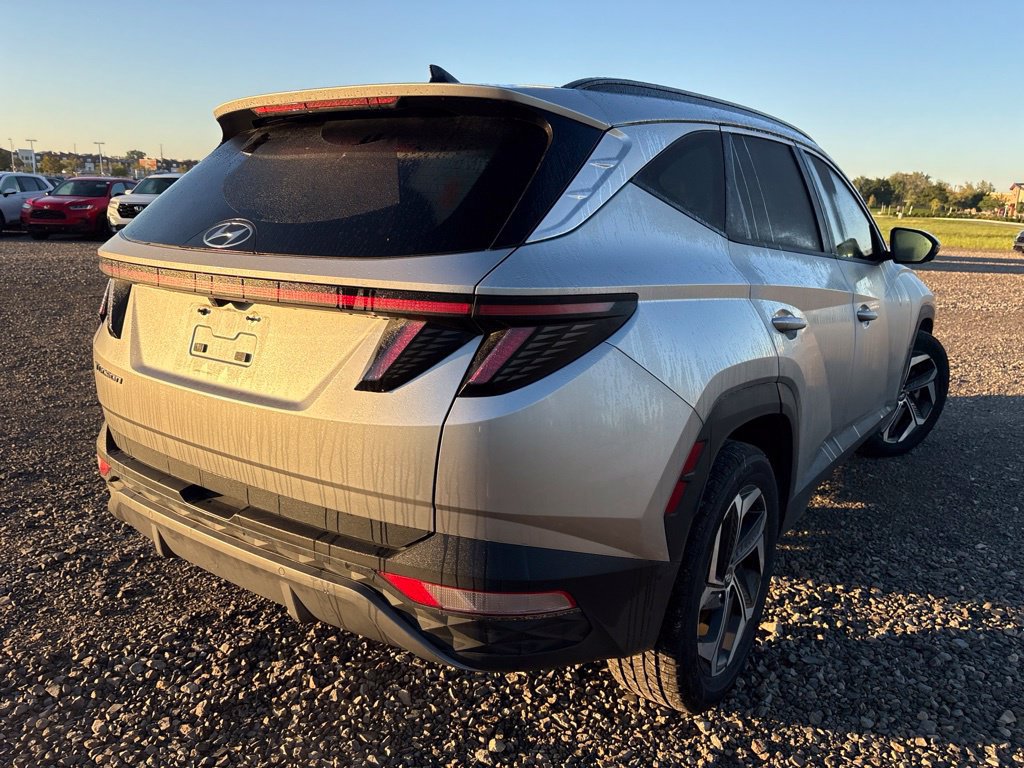 Used 2022 Hyundai Tucson Limited FWD image 12