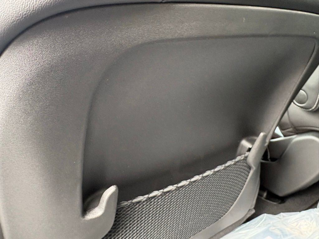 New 2026 Chrysler Voyager LX image 30