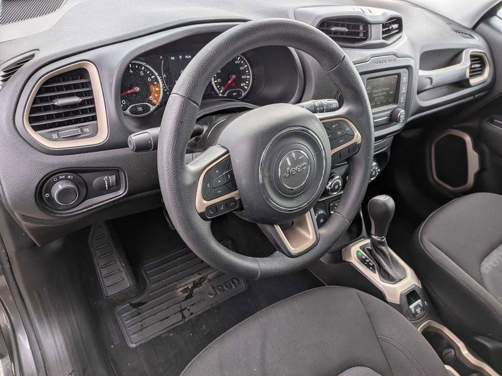 Used 2017 Jeep Renegade Sport w/ Power & Air Group image 2