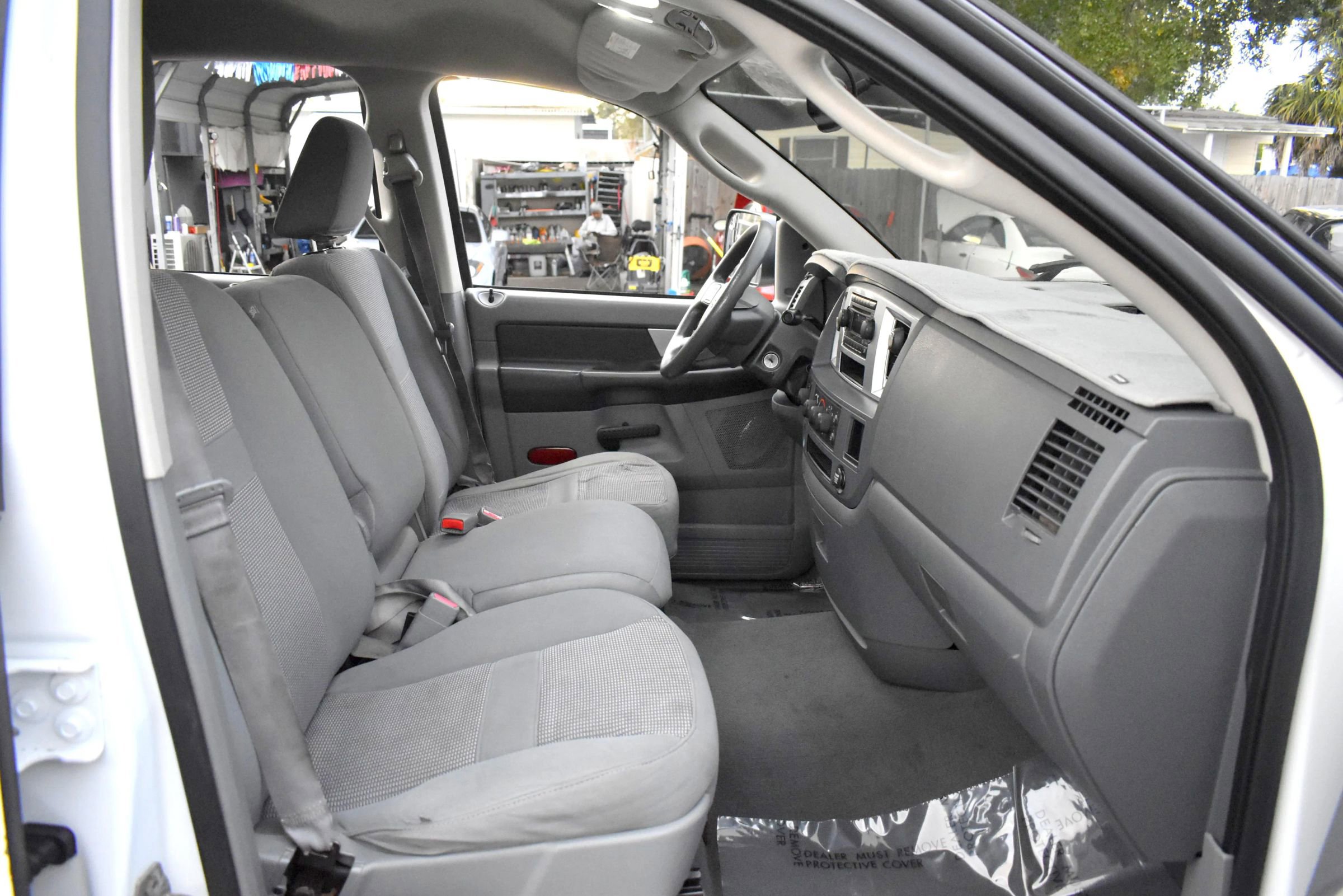 Used 2007 Dodge Ram 1500 Truck SLT image 16