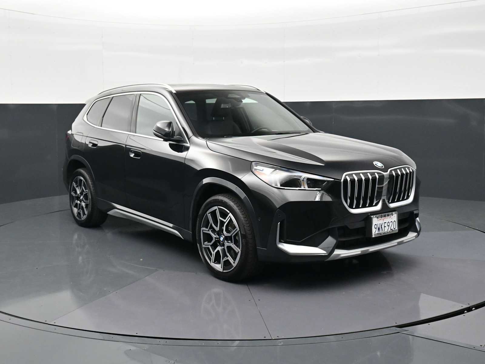 Used 2026 BMW X1 xDrive28i w/ Convenience Package AWD/4WD image 3