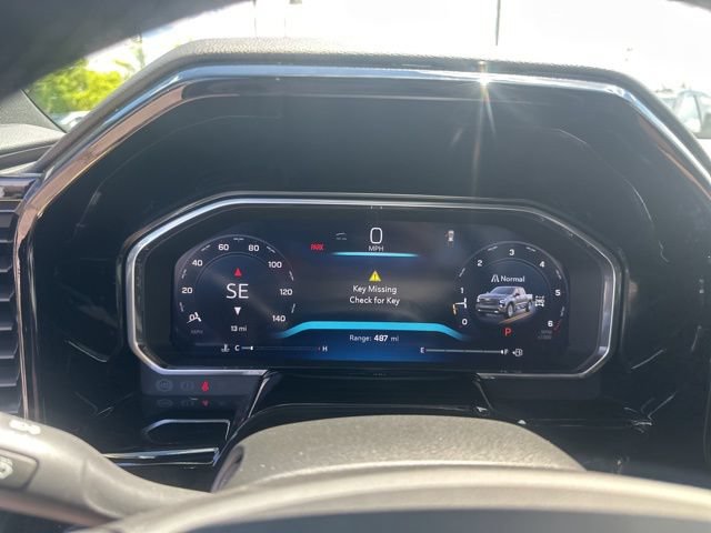 New 2026 Chevrolet Silverado 1500 High Country w/ LPO, Dark Essentials Package AWD/4WD image 21