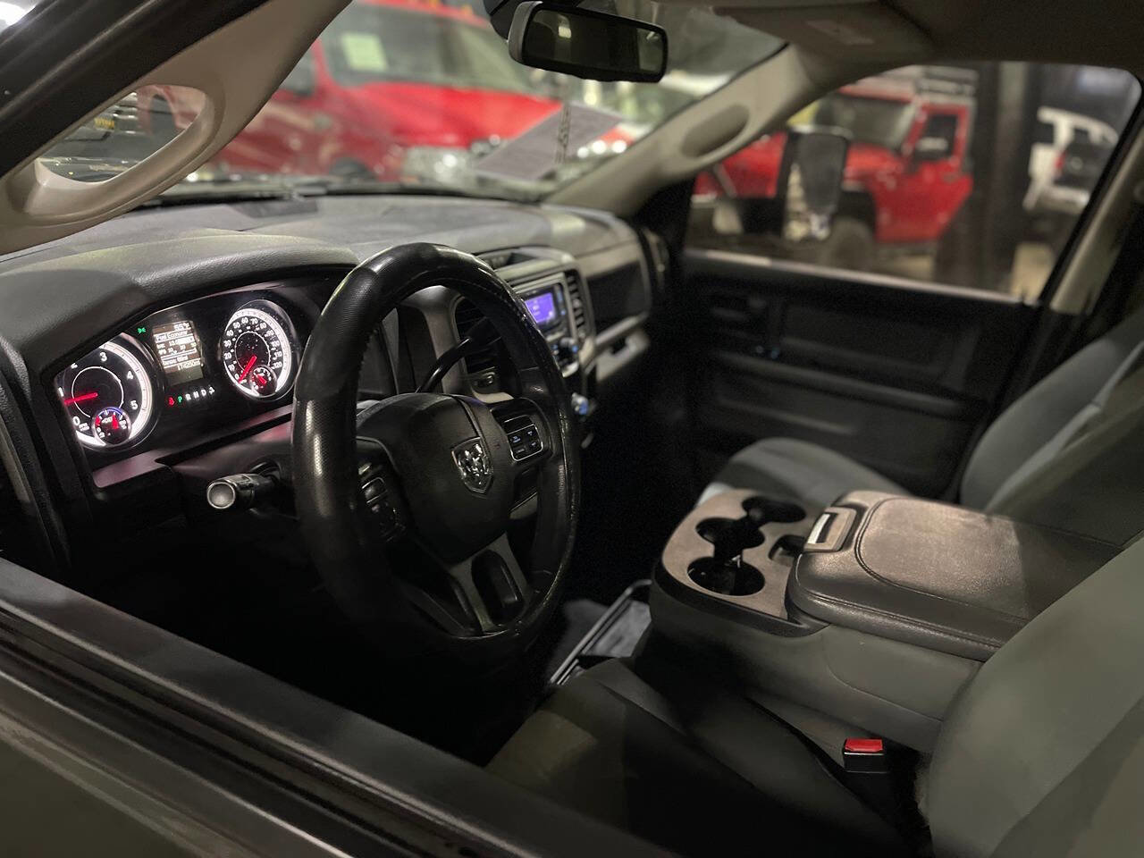 Used 2015 RAM 3500 Tradesman w/ Chrome Appearance Group image 19