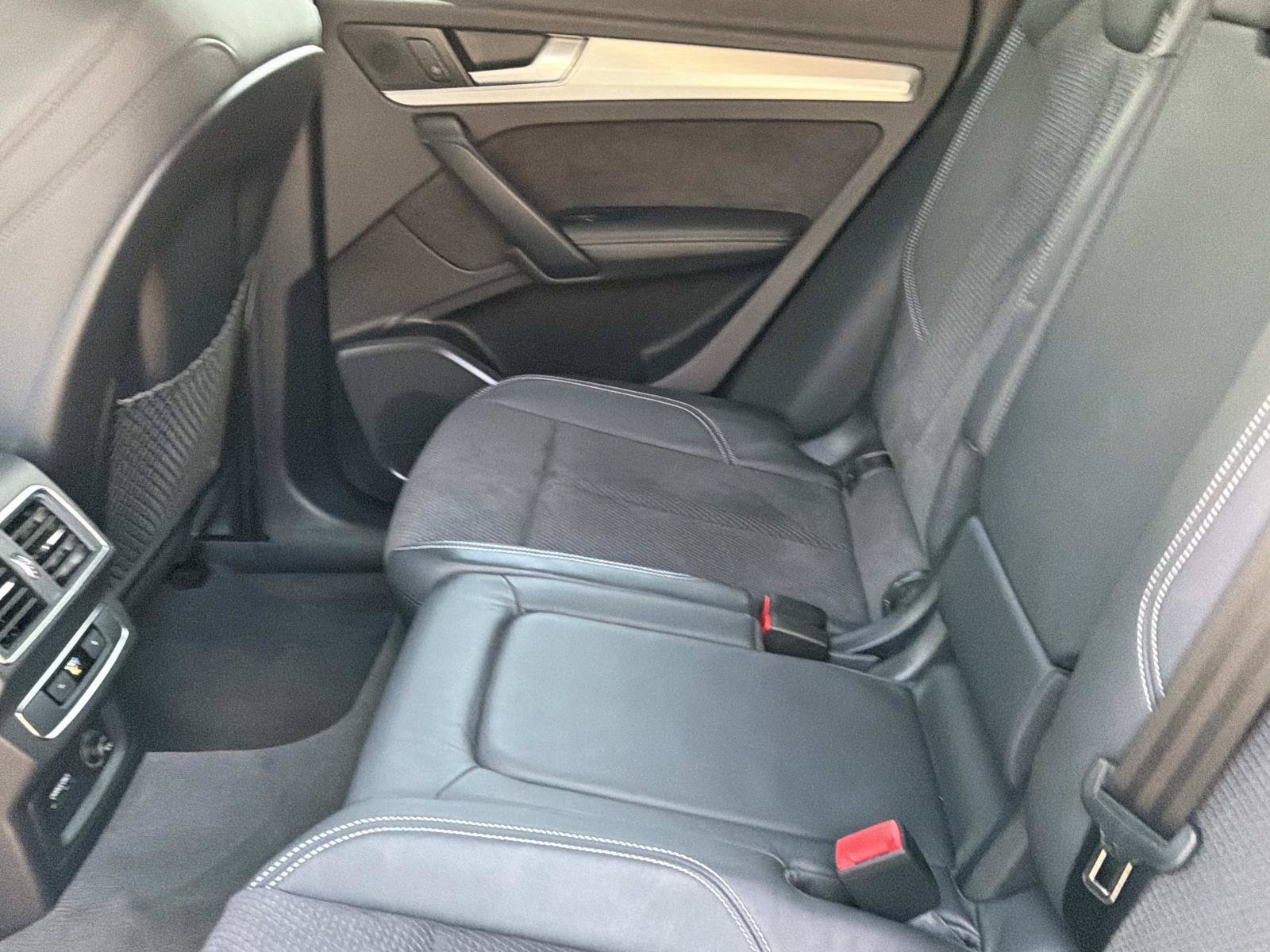 Used 2019 Audi SQ5 Premium Plus w/ Premium Plus Package AWD/4WD image 13