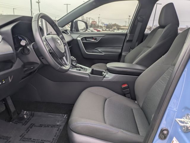 Used 2024 Toyota RAV4 SE image 26
