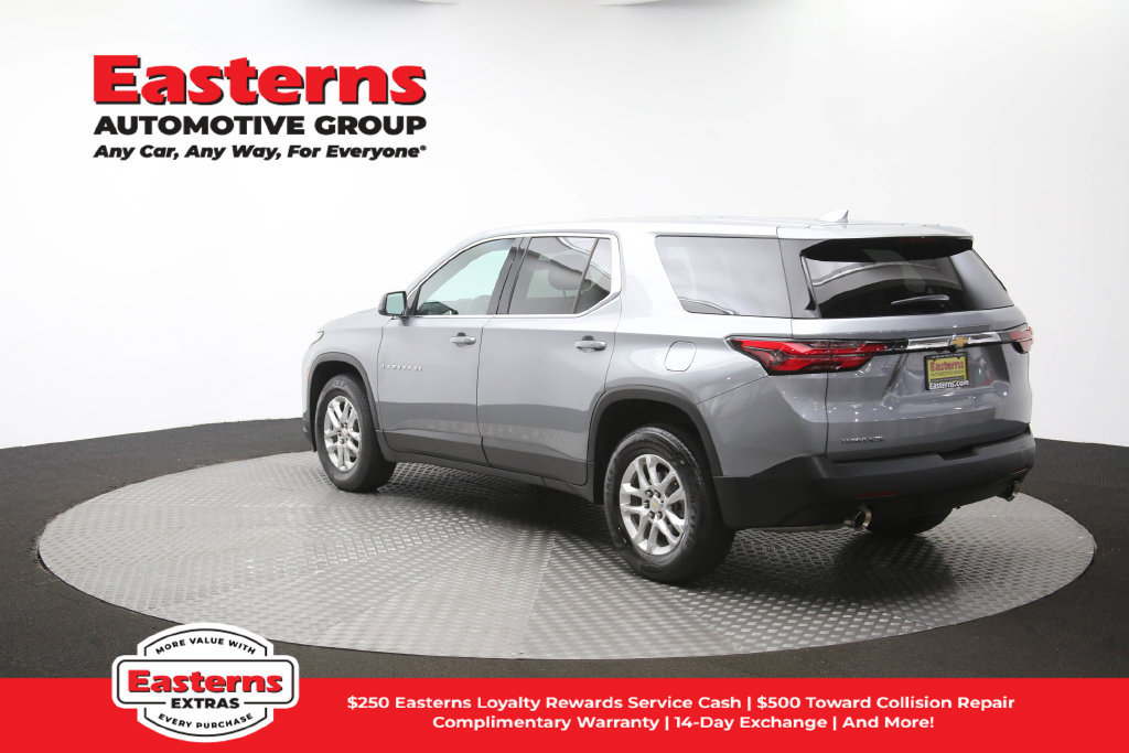 Used 2023 Chevrolet Traverse LS FWD image 64