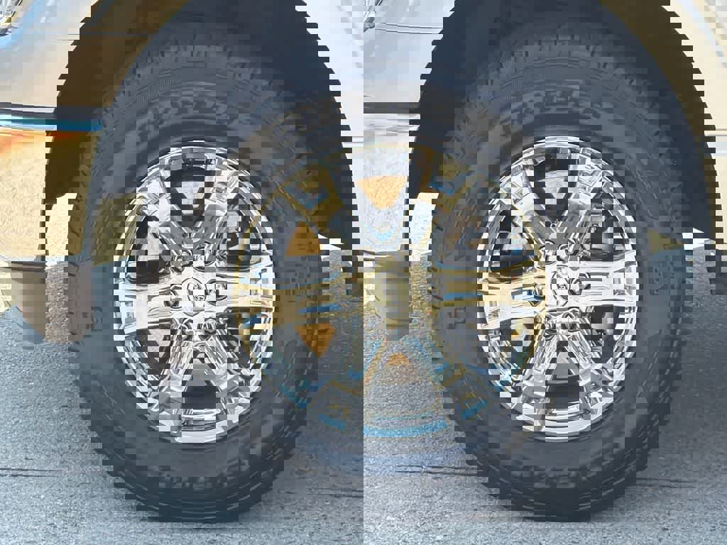 Used 2023 Ford F150 XLT w/ Equipment Group 302A High AWD/4WD image 9