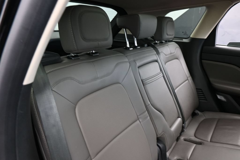 Used 2024 Lincoln Corsair Grand Touring AWD/4WD image 39