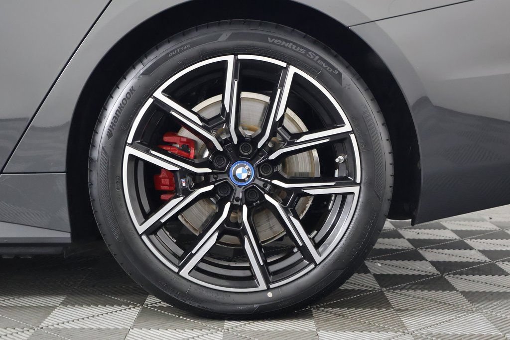 Used 2023 BMW i4 M50 AWD/4WD image 16