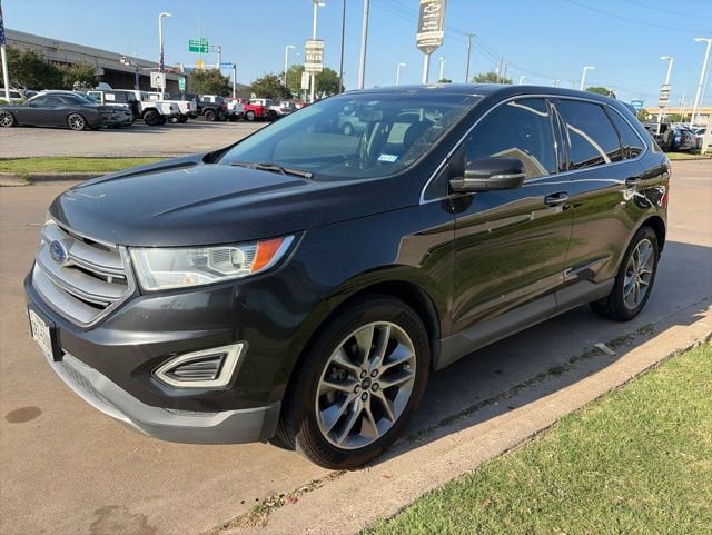Used 2015 Ford Edge Titanium w/ Technology Package FWD image 2