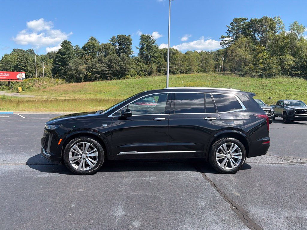 Used 2024 Cadillac XT6 Premium Luxury w/ Technology Package AWD/4WD image 5