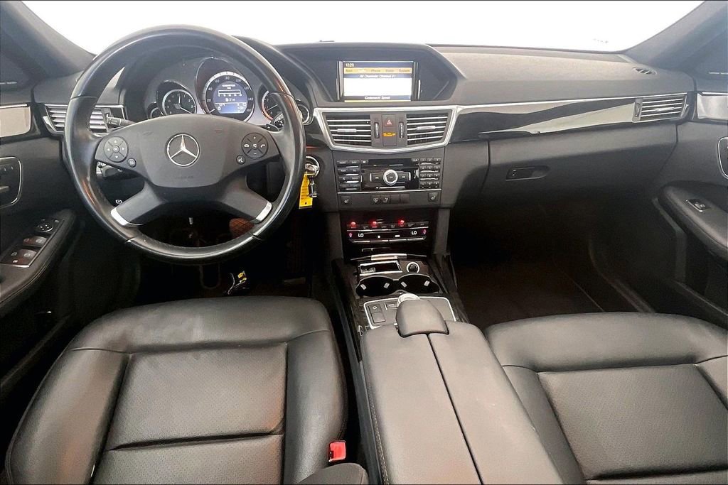 Used 2011 Mercedes-Benz E 350 Sedan image 20