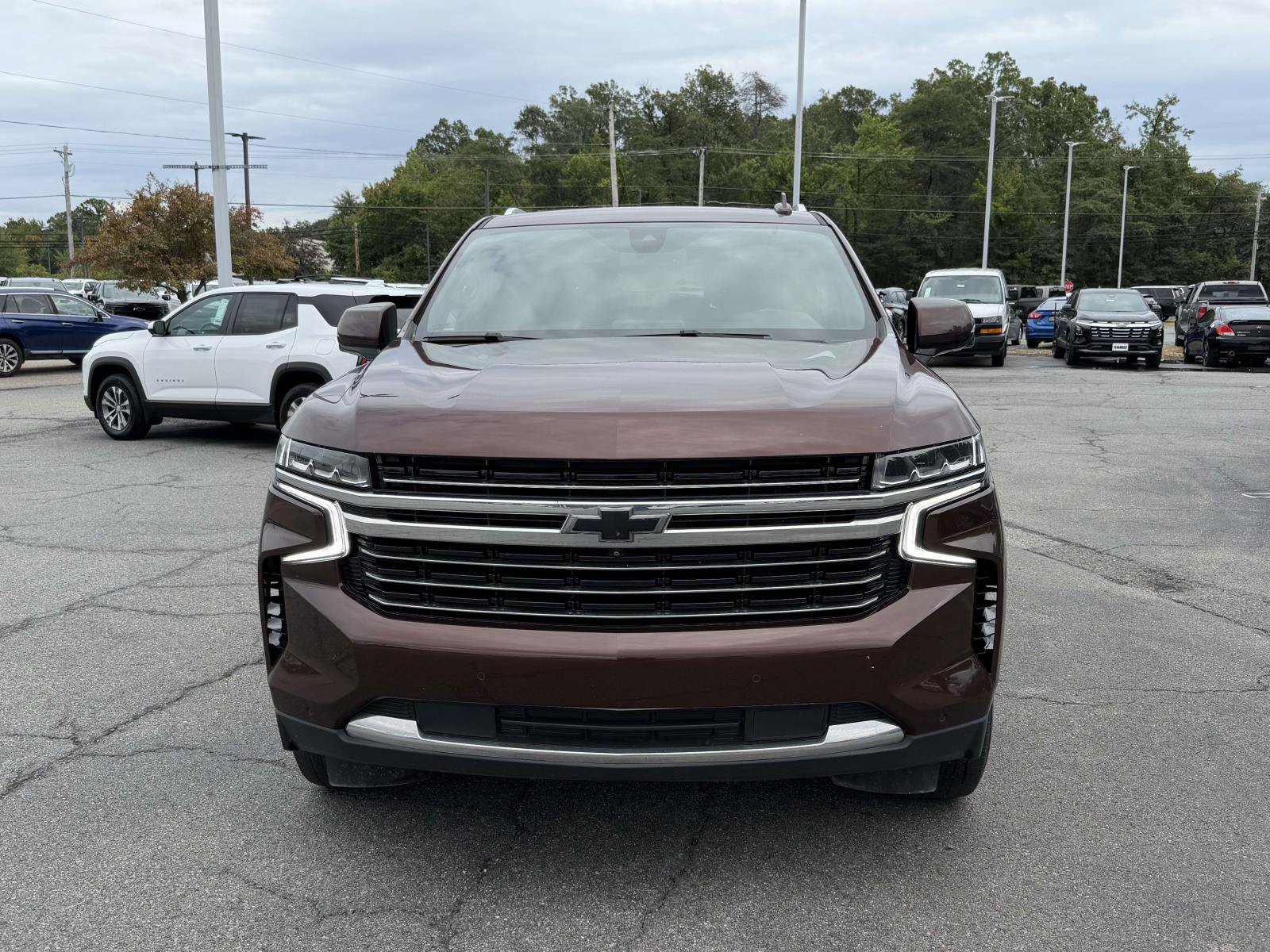 Used 2022 Chevrolet Tahoe LT w/ Luxury Package AWD/4WD image 6