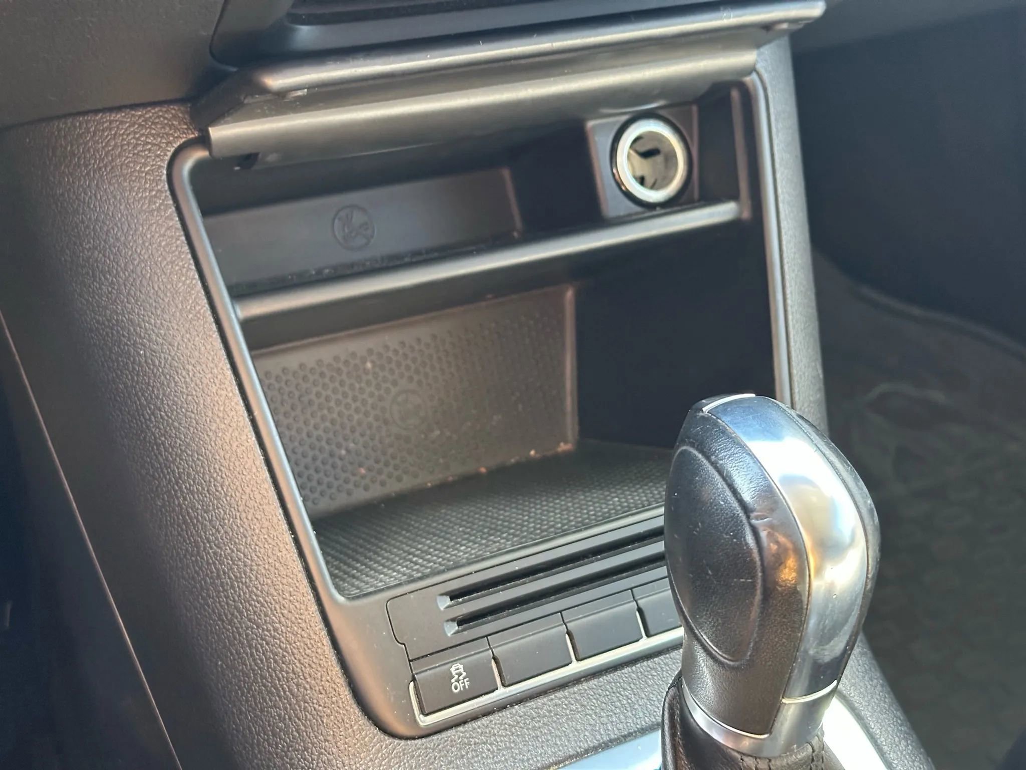 Used 2013 Volkswagen Tiguan SE AWD/4WD image 37