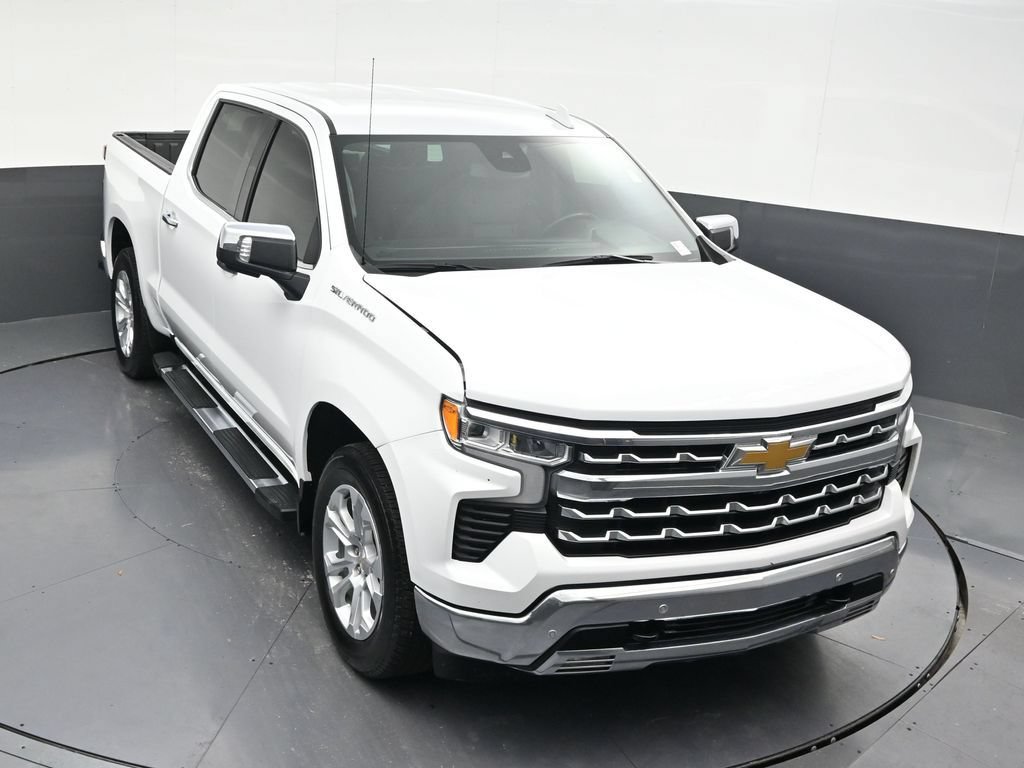 Used 2025 Chevrolet Silverado 1500 LTZ RWD image 22