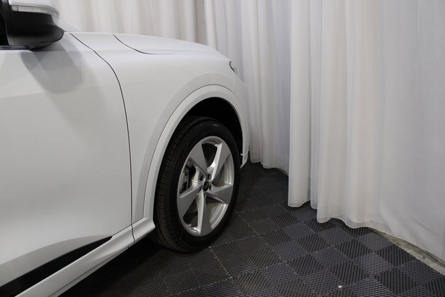 New 2025 Audi Q5 Premium Plus image 27