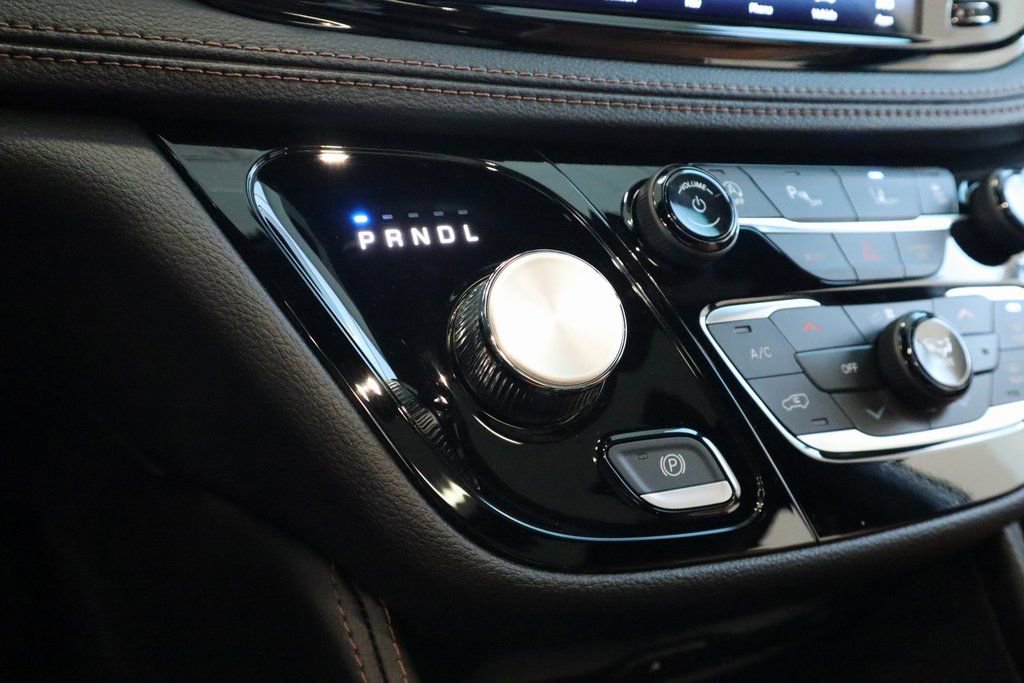 New 2026 Chrysler Pacifica Pinnacle FWD image 9