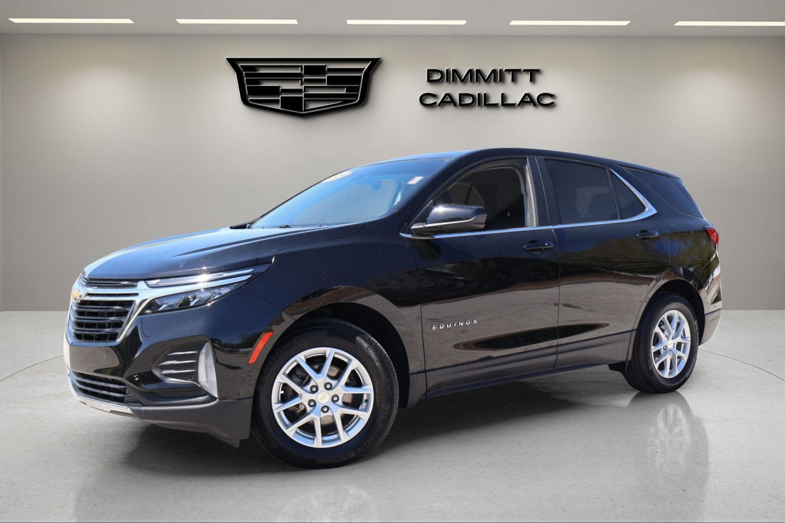 Used 2024 Chevrolet Equinox LT image 1