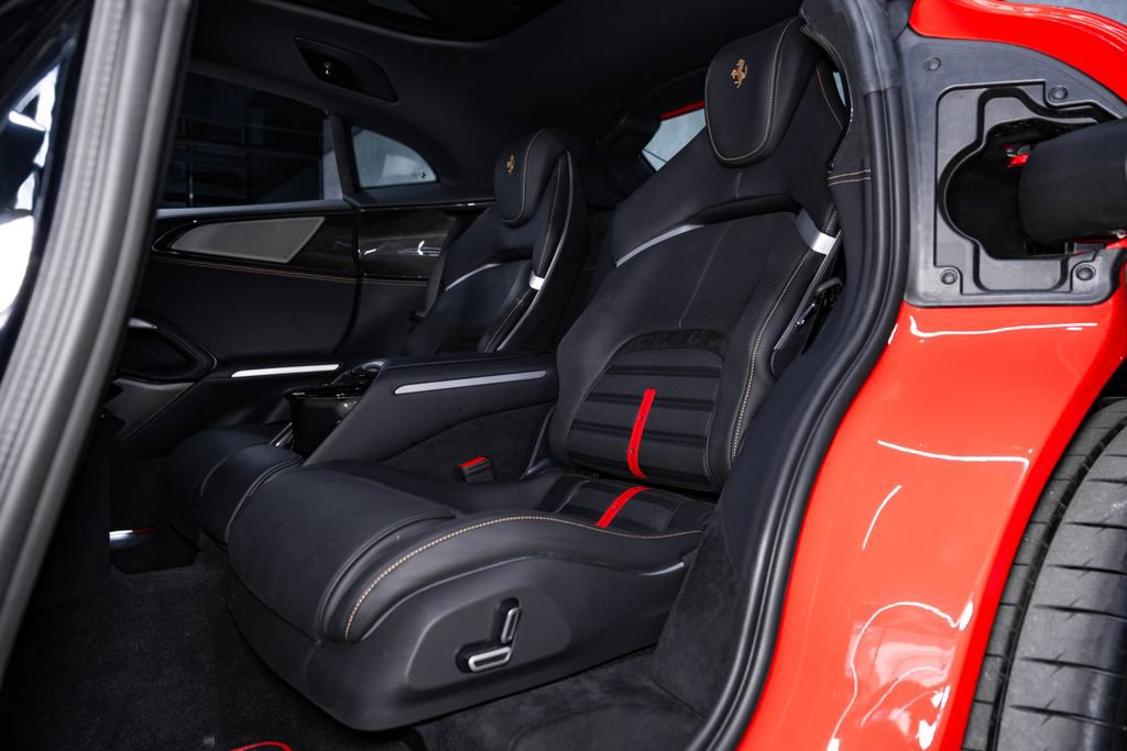 Used 2023 Ferrari Purosangue AWD/4WD image 39
