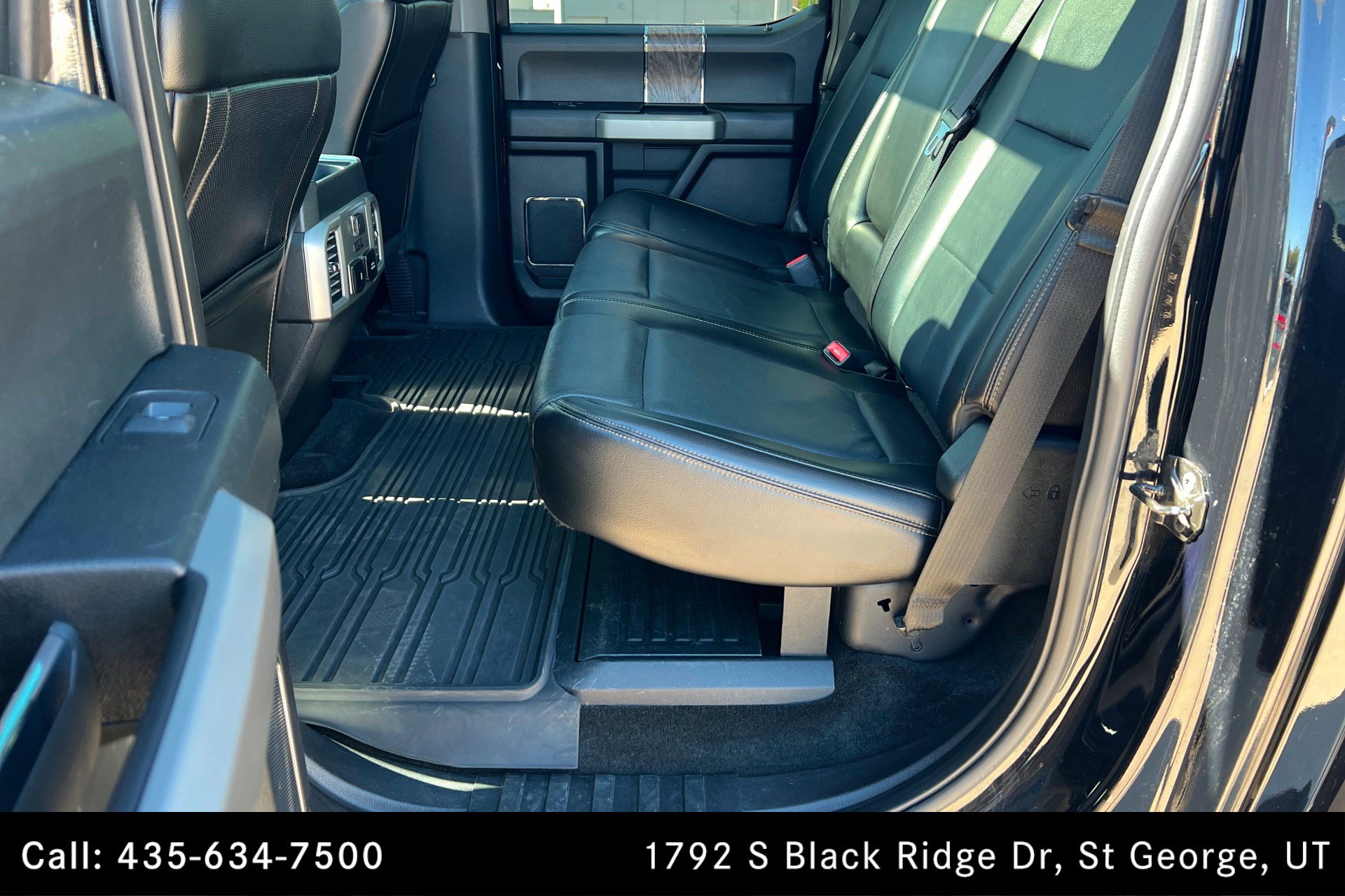 Used 2017 Ford F350 Lariat w/ FX4 4x4 Off Road Package image 21