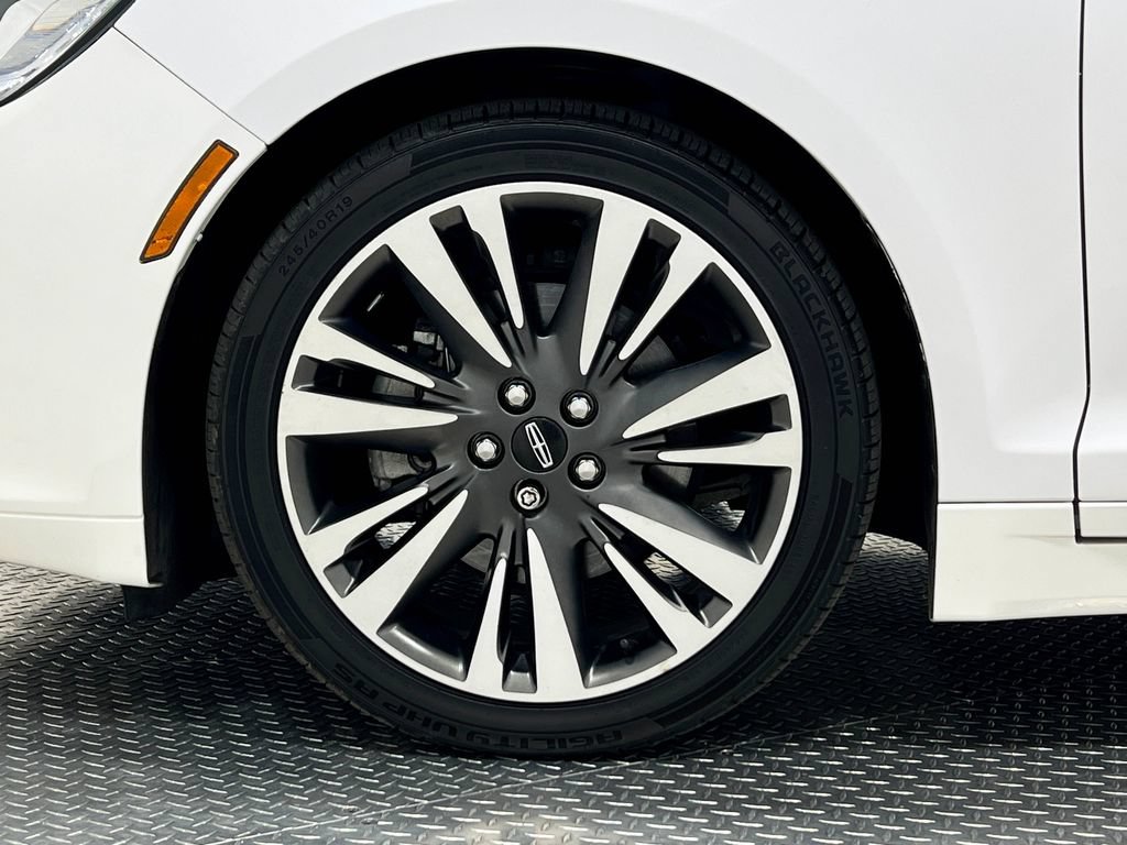 Used 2018 Lincoln MKZ Reserve w/ Climate Package FWD image 38