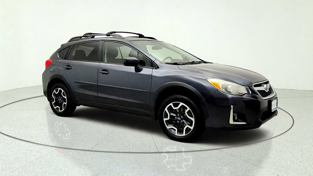 Used 2016 Subaru Crosstrek 2.0i Premium AWD/4WD image 3