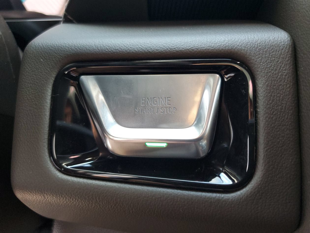 New 2026 GMC Yukon XL Elevation w/ Elevation Premium Package AWD/4WD image 24