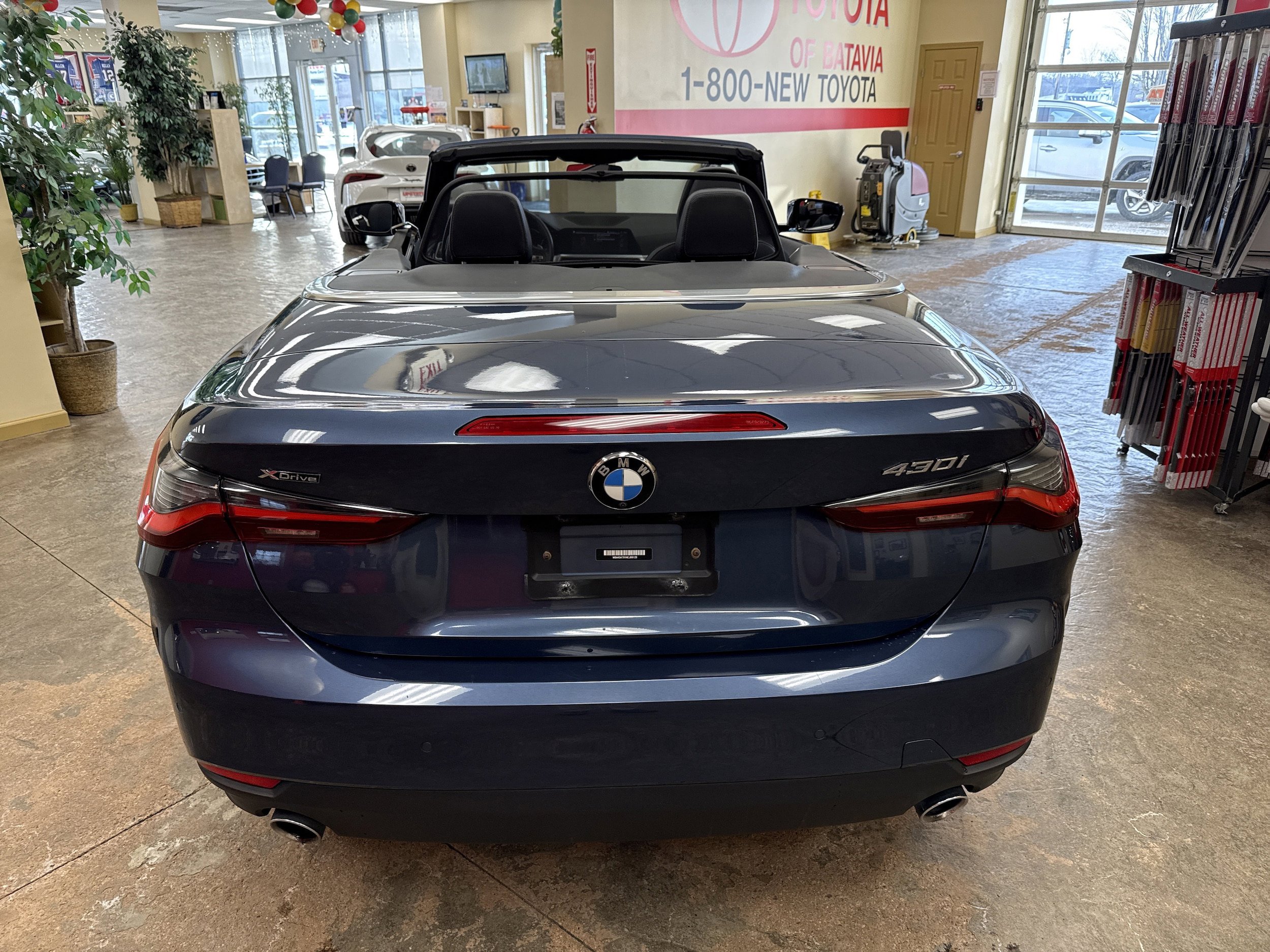 Used 2022 BMW 430i xDrive Convertible w/ Premium Package AWD/4WD image 61