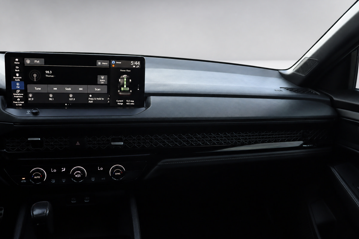 Used 2023 Honda Accord Sport image 29