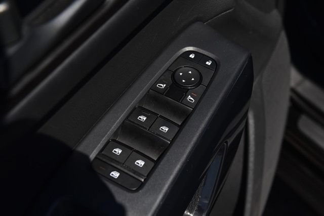 Used 2024 Nissan Pathfinder S AWD/4WD image 8