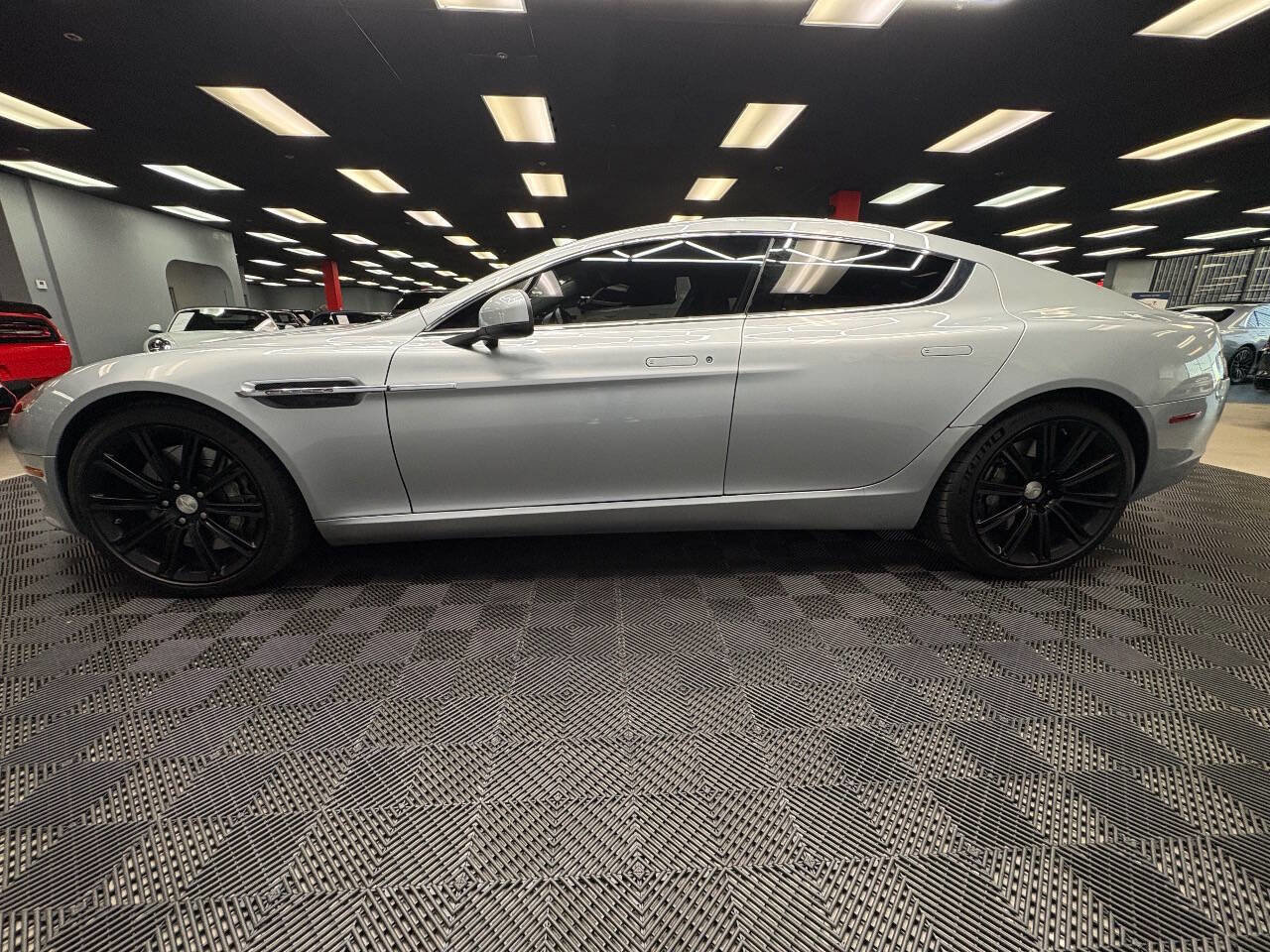 Used 2011 Aston Martin Rapide image 8