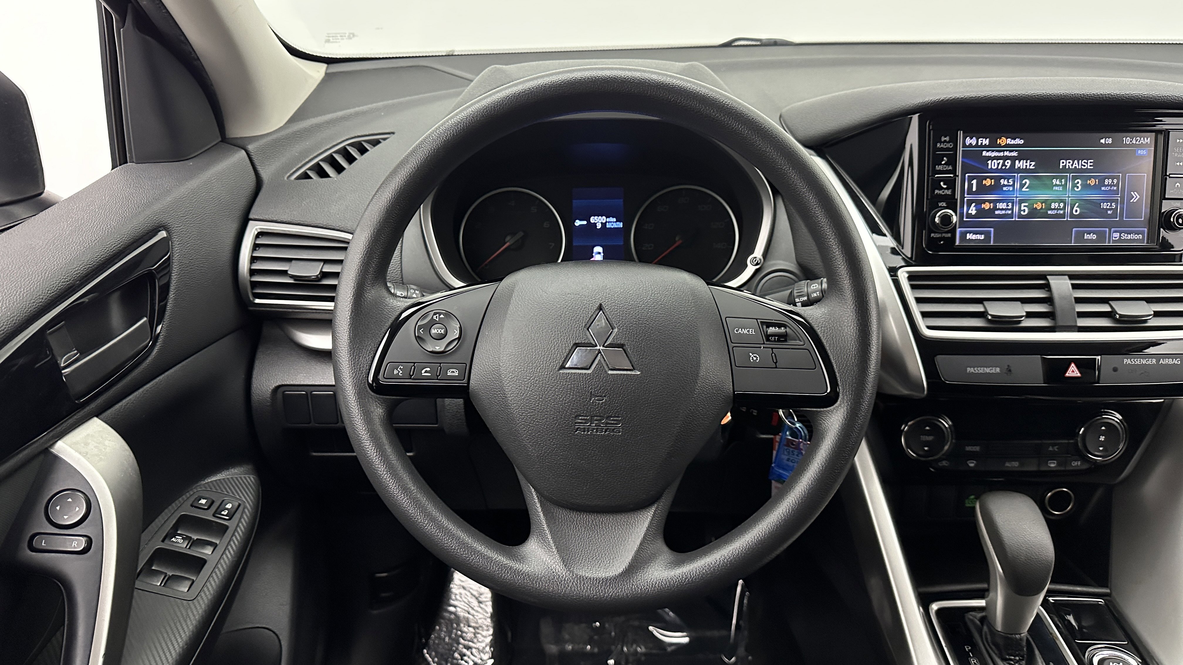 Used 2019 Mitsubishi Eclipse Cross ES AWD/4WD image 16