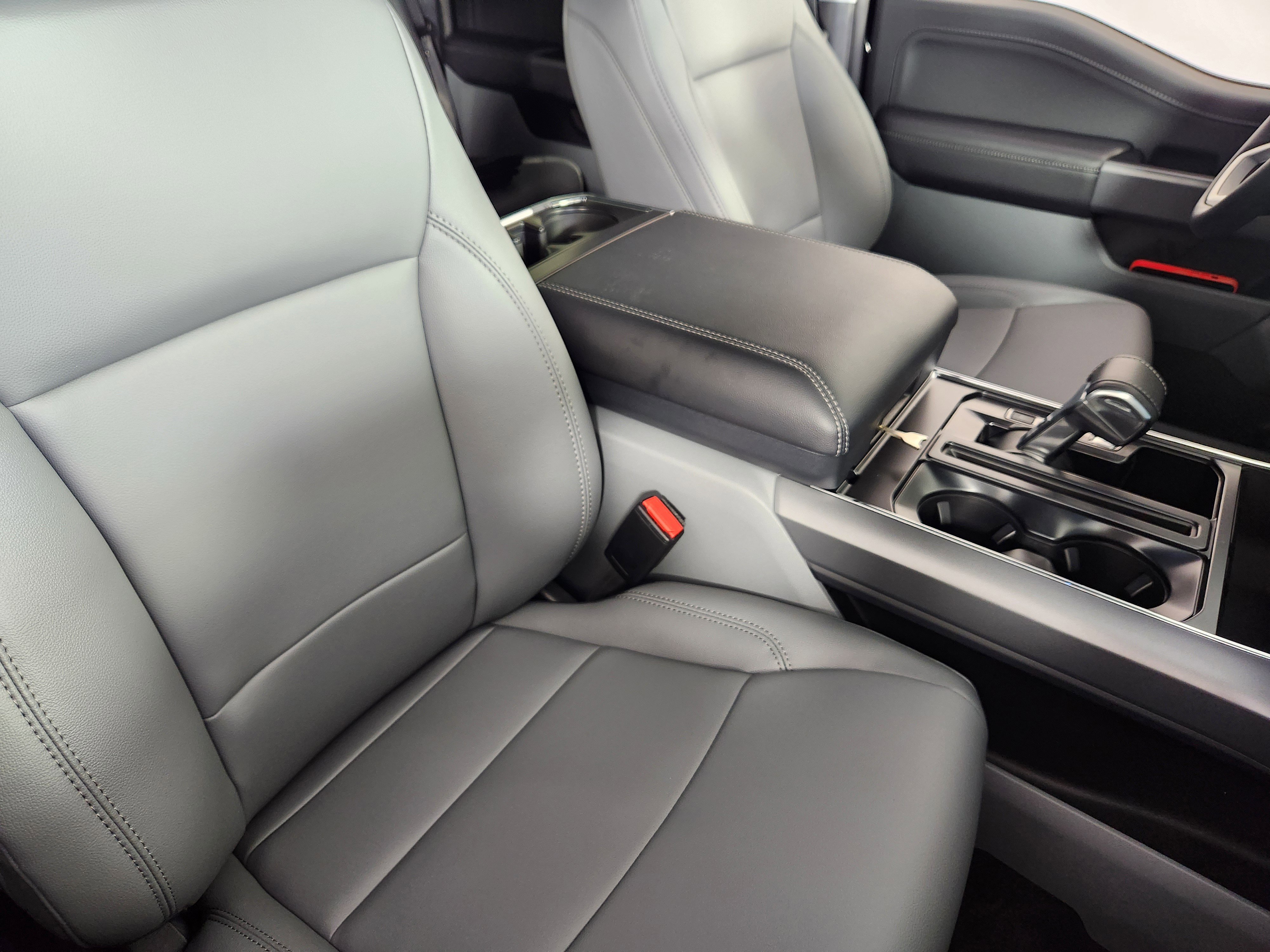 New 2025 Ford F150 Lightning Flash image 10