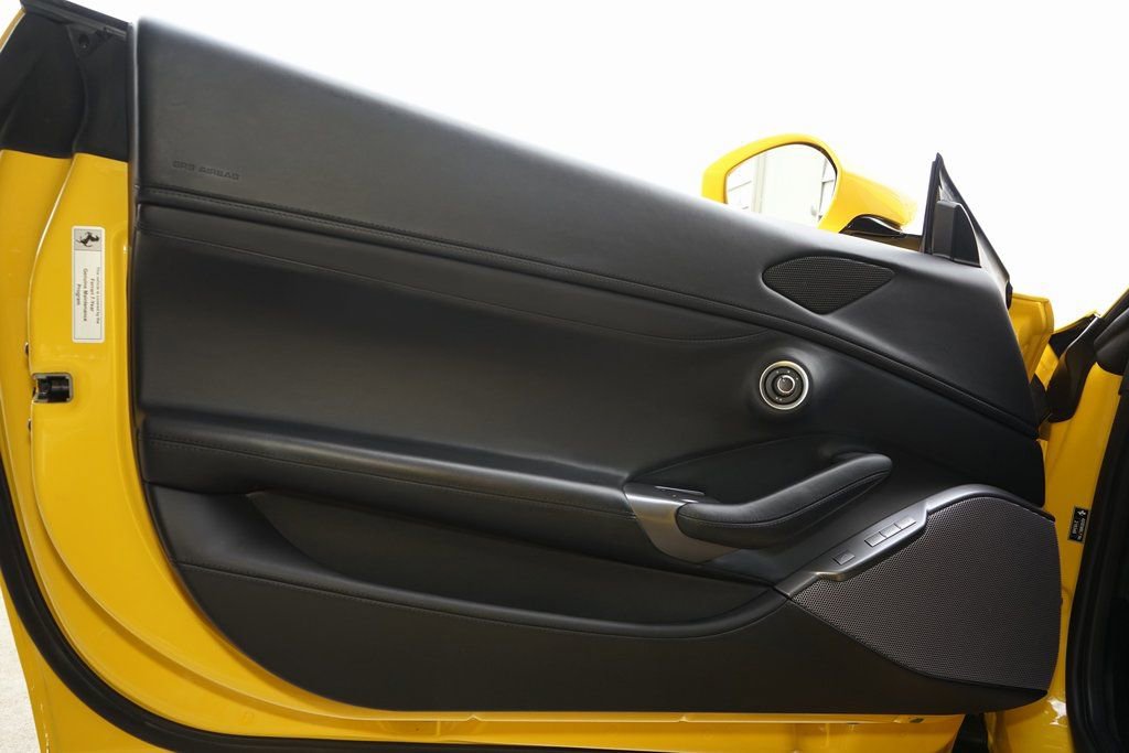 Used 2023 Ferrari Portofino M image 24