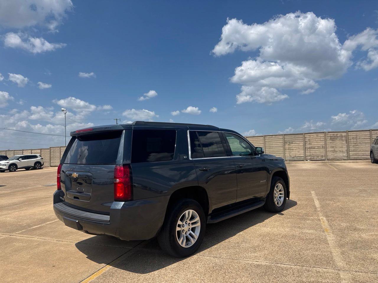 Used 2020 Chevrolet Tahoe LT AWD/4WD image 17