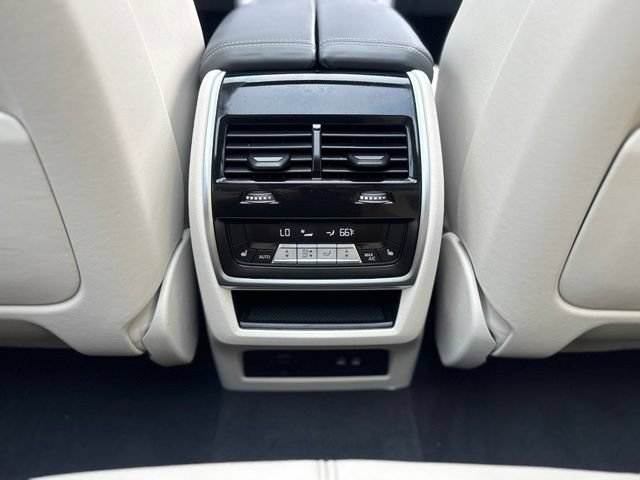 Used 2025 BMW X5 M Competition w/ Executive Package AWD/4WD image 36