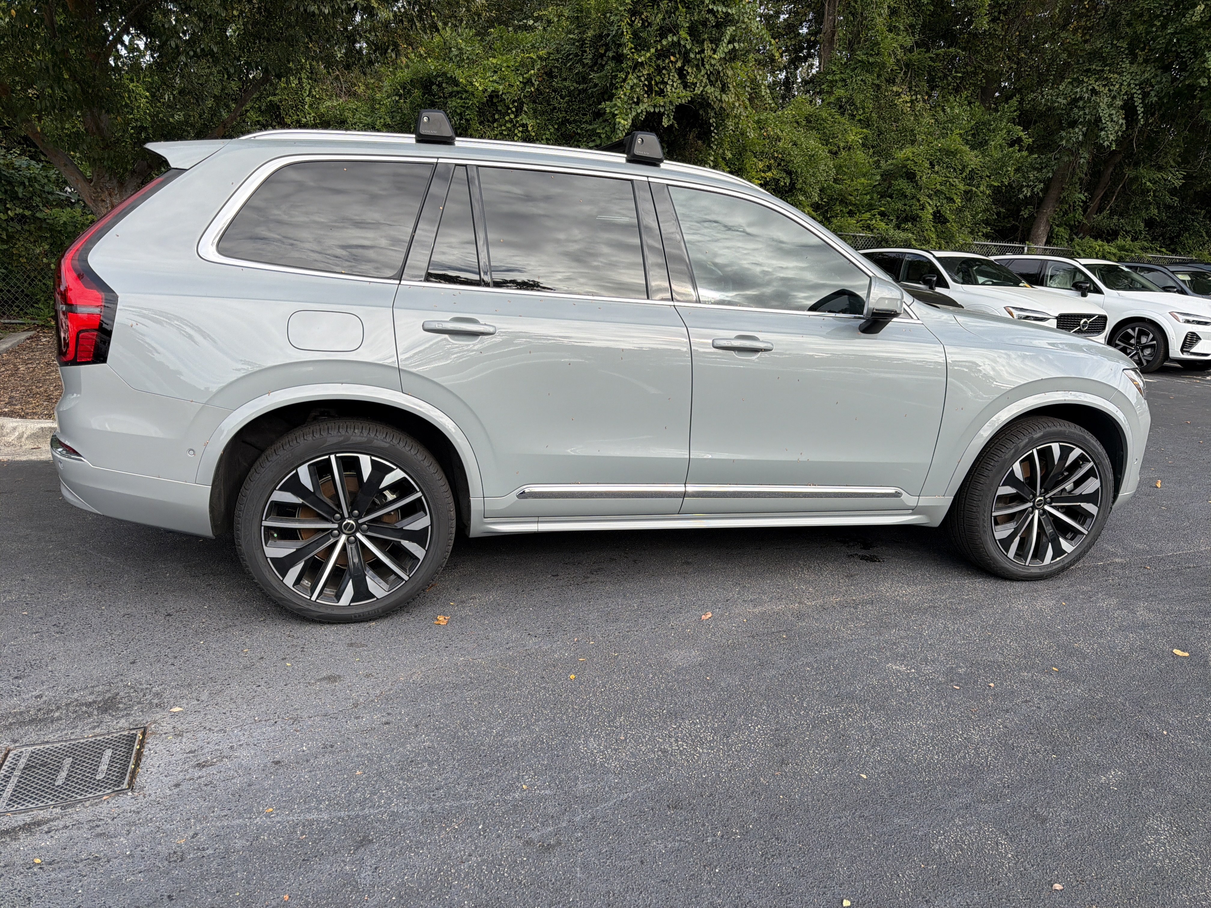 Used 2026 Volvo XC90 T8 Plus w/ Protection Package Premier AWD/4WD image 14
