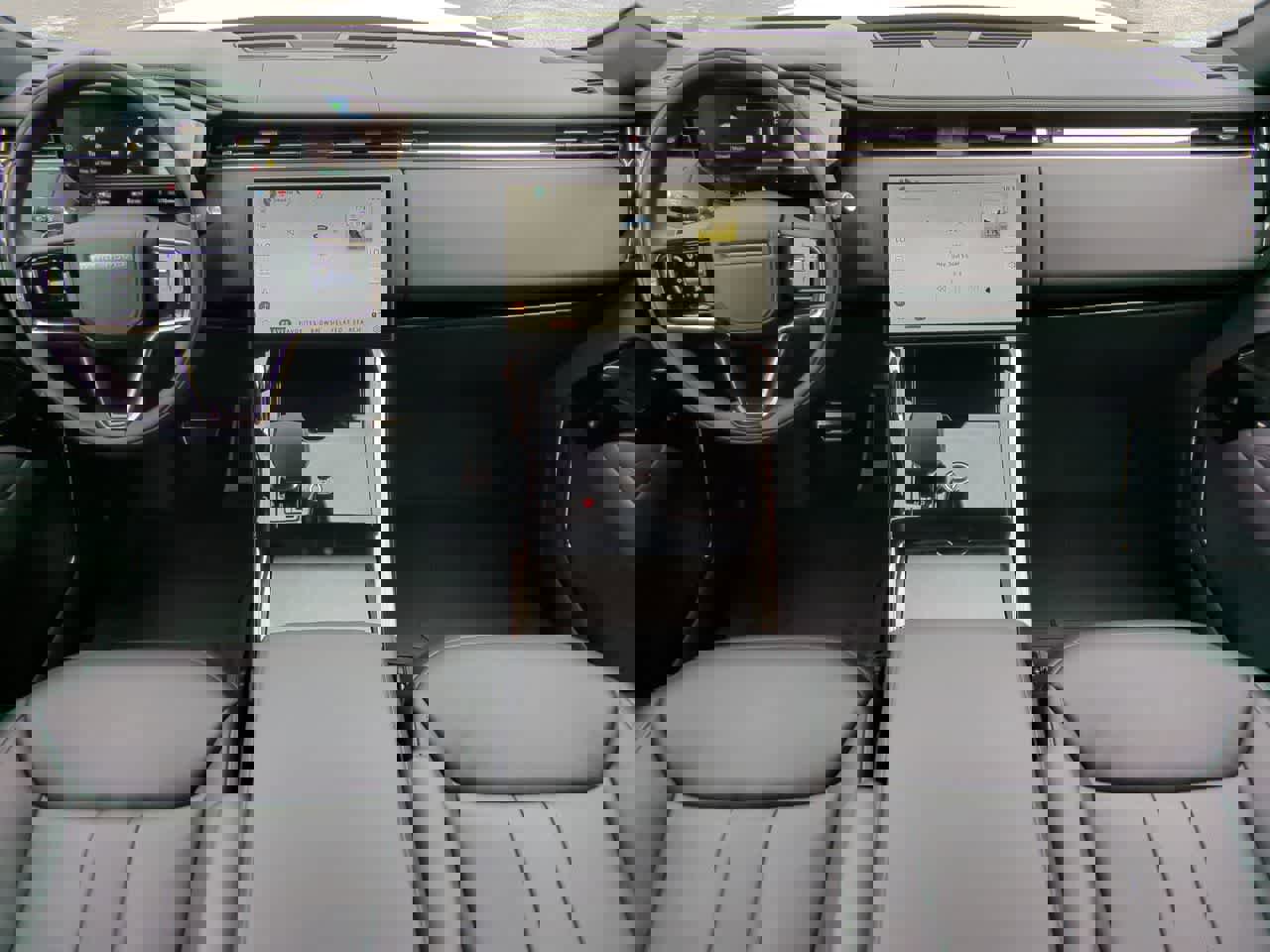 Used 2025 Land Rover Range Rover Sport Dynamic SE image 16