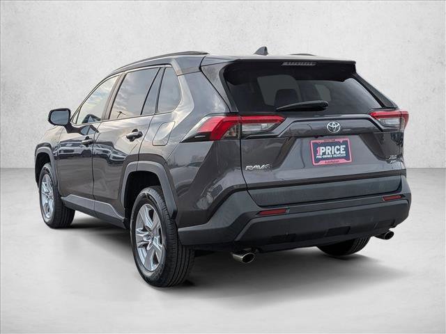 Used 2019 Toyota RAV4 XLE image 8