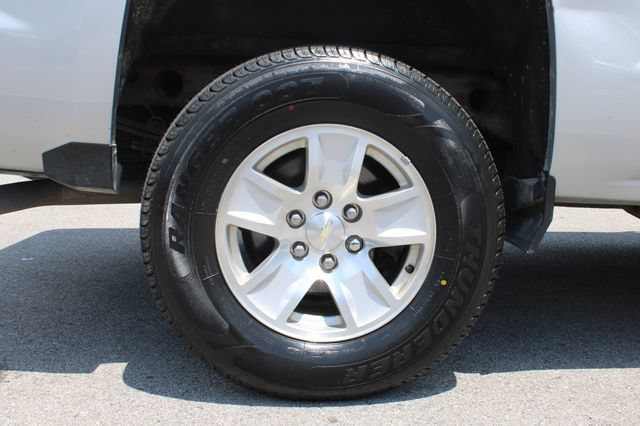 Used 2018 Chevrolet Silverado 1500 LT w/ All Star Edition AWD/4WD image 35