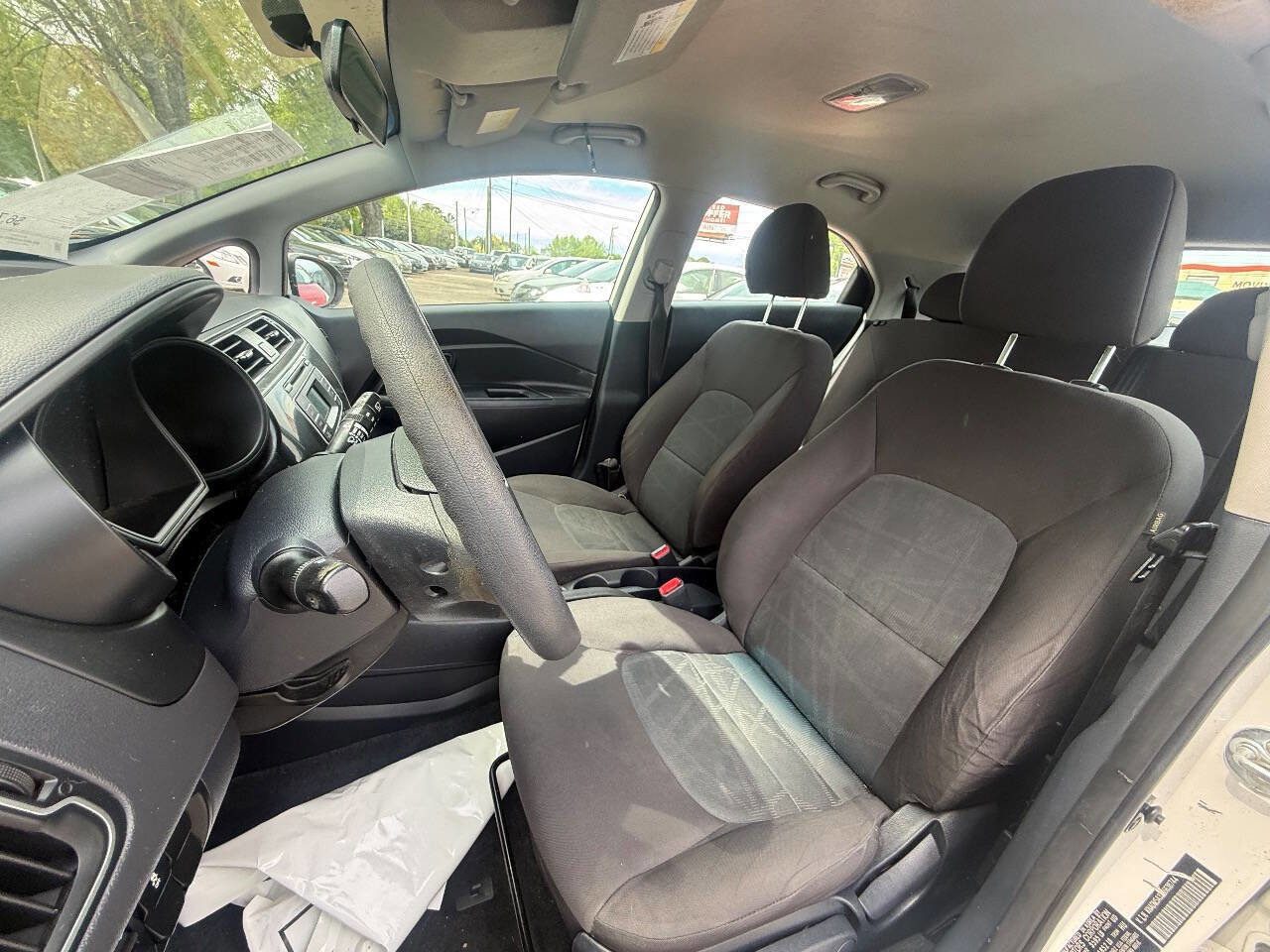 Used 2016 Kia Rio LX w/ Power Package FWD image 13