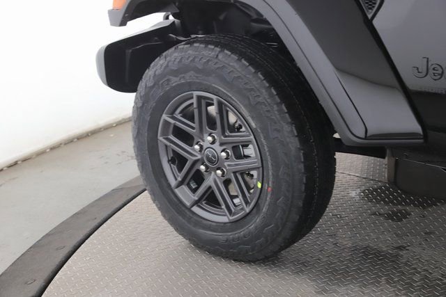 New 2026 Jeep Gladiator Sport image 13