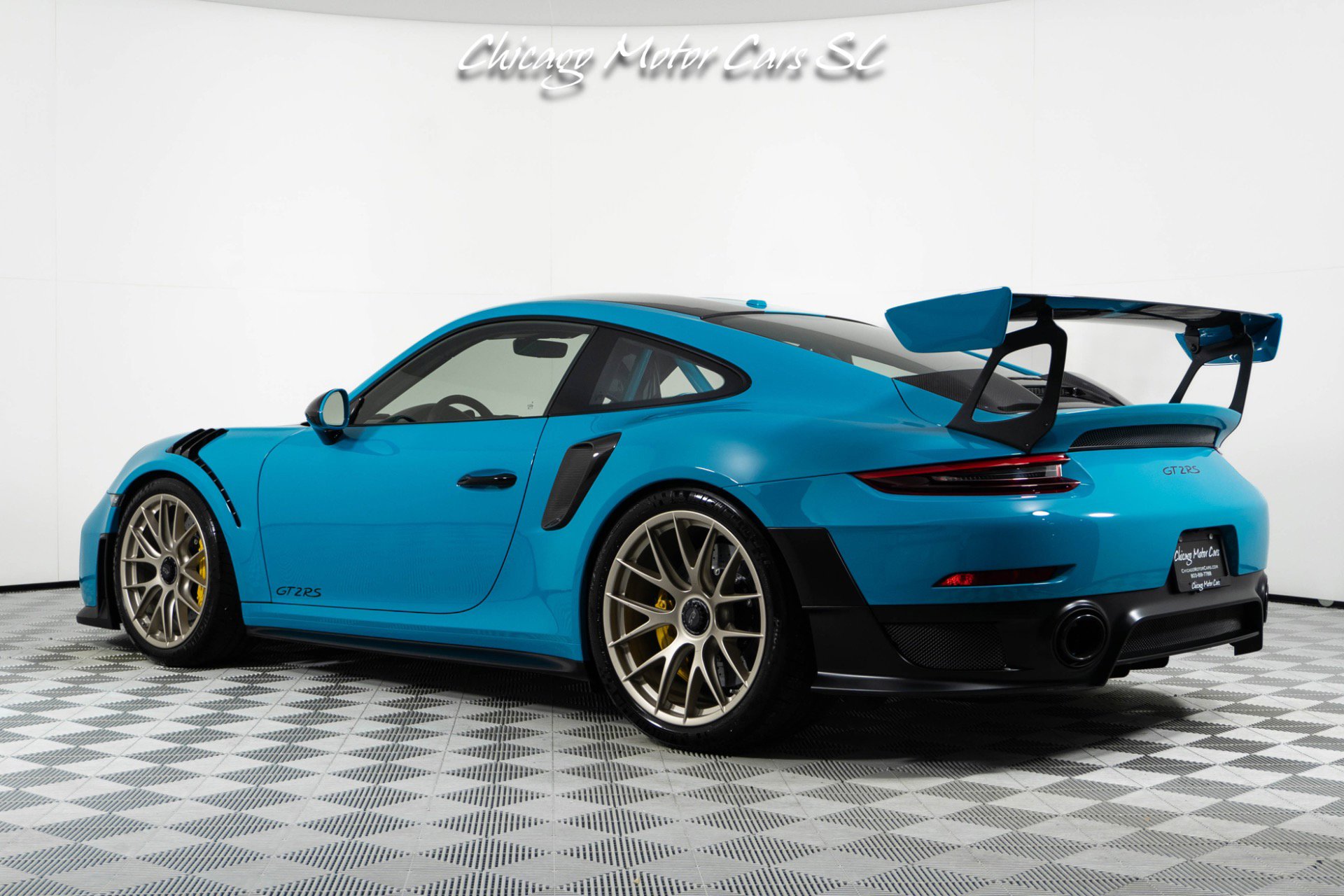 Used 2018 Porsche 911 GT2 RS RWD image 23