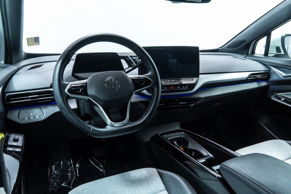 Used 2023 Volkswagen ID.4 Pro image 4