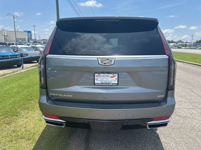 Used 2021 Cadillac Escalade Premium Luxury AWD/4WD image 6