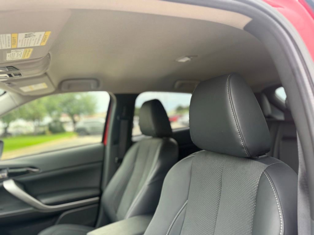 Used 2026 Mitsubishi Eclipse Cross AWD image 8