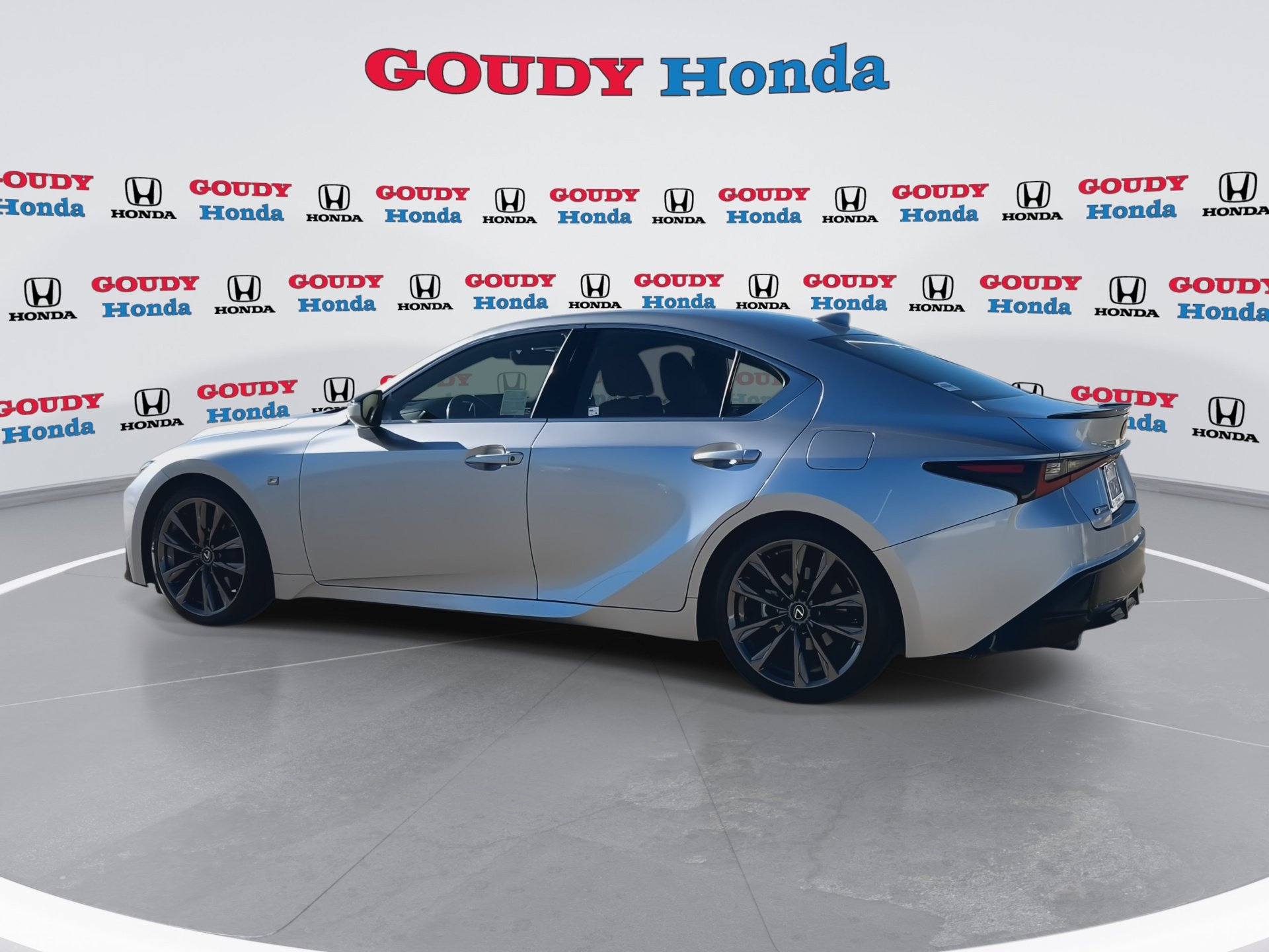 Used 2023 Lexus IS 350 F Sport w/ Navigation Package RWD image 6
