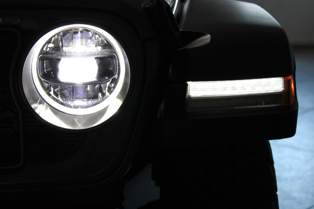 Used 2025 Jeep Wrangler Unlimited Rubicon 4xe w/ Convenience Group image 54