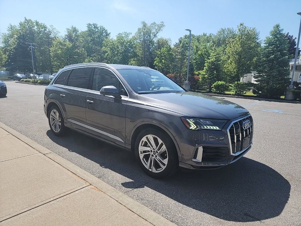Used 2021 Audi Q7 3.0T Prestige w/ Prestige Package AWD/4WD image 11